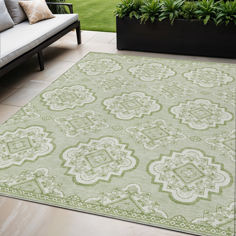 Tapis intérieur / extérieur 5 pi x 8 pi vert et ivoire avec médaillon lavable