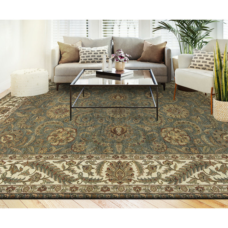 Mountain King Wool Oriental Area Rug in Beige/Green