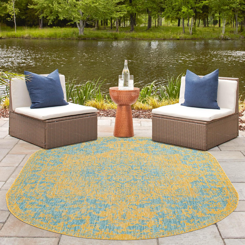 Tapis d'extérieur Jill Zarin, Ovale 5 pi 3 po x 8 pi