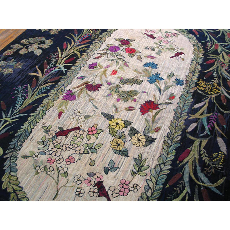 Tapis crocheté bleu art populaire du début du 20e siècle