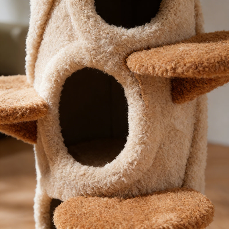 Structure d'escalade simple et tendance pour chat