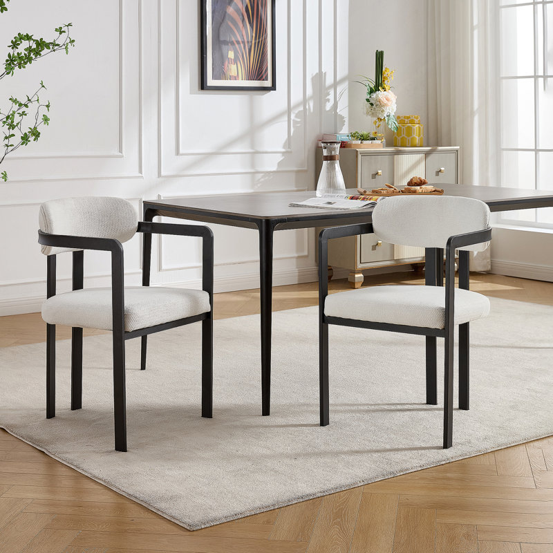 Ensemble de 2 chaises de salle à manger modernes rembourrées avec pieds en métal noir, Beige;Black, Beige;Black