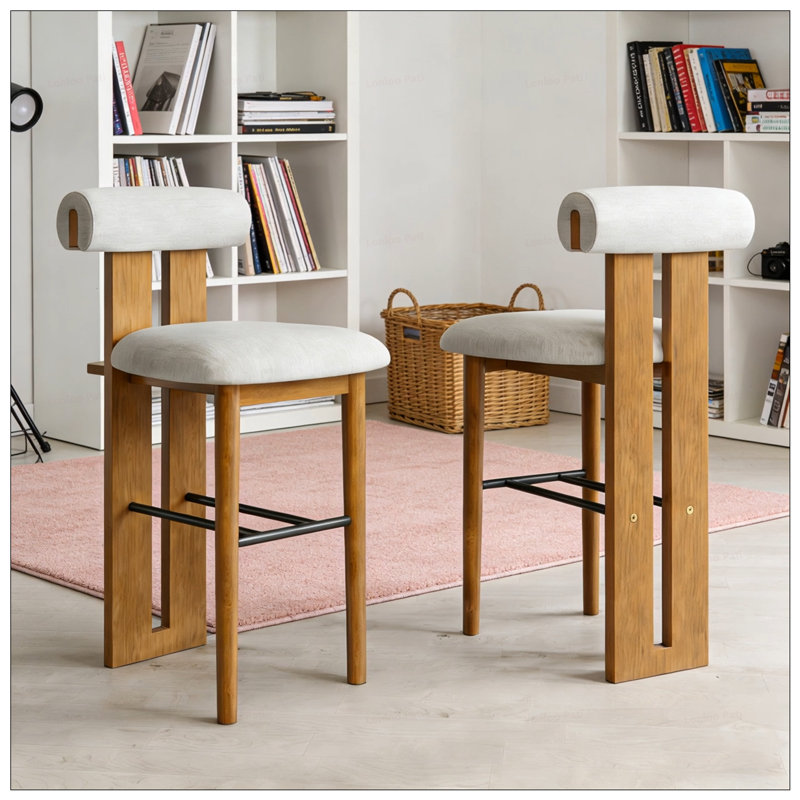 Tabouret de bar intérieur en bois Renee avec finition noyer et tissu ivoire pour une élégance campagne moderne, Gris clair