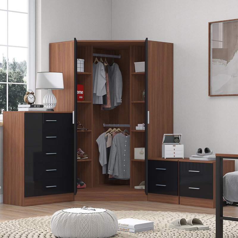 Eva Piece Bedroom Set, Black Gloss / Walnut