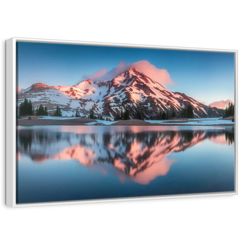 South Sister Mountains, Cadre flottant blanc, 40 po x 27 po