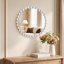 Miroir mural rond Marlowe argenté de 68,5 cm de diamètre, orné de perles et encadré en fer.-70892903-86070770
