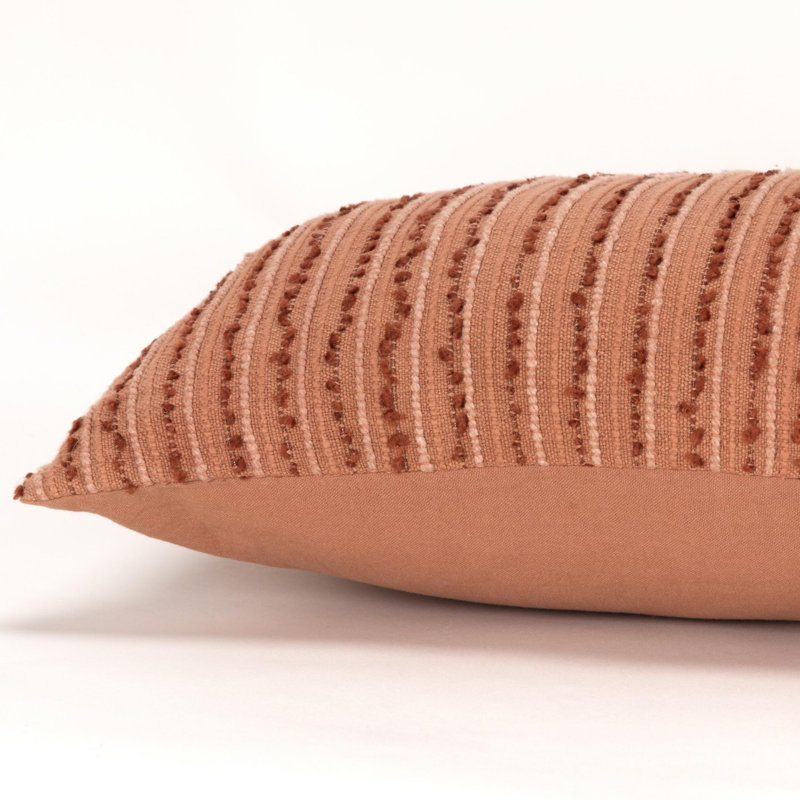 Coussin décoratif 14 po x 14 po en mélange de coton rayé terre cuite