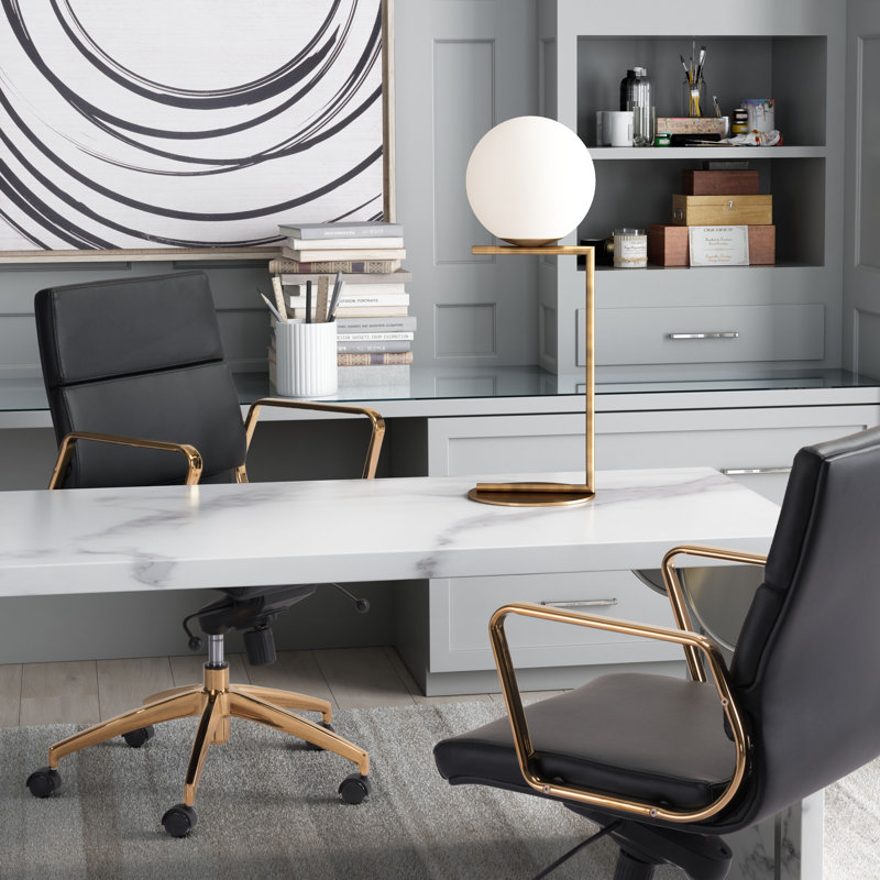 Field Metal Table Lamp