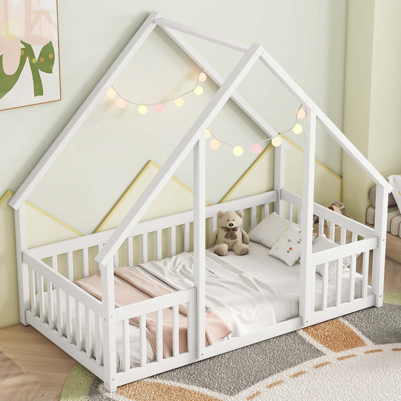 House-Shaped Floor Bed with Fence, Guardrails, Twin, White