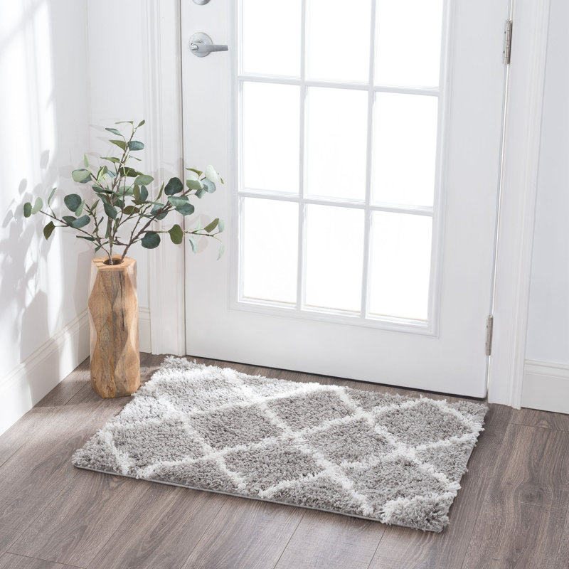 Babich Performance Silver/White Shag Rug, Rectangle 3'3" x 5'