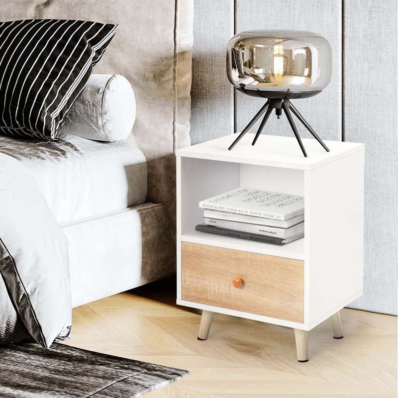 Table de chevet blanche avec 1 tiroir, pieds courts et espace caché, armoire de rangement intérieure élégante en pin