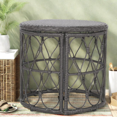 Tables de patio compactes, décor moderne bohème en rotin gris pour la maison de patio