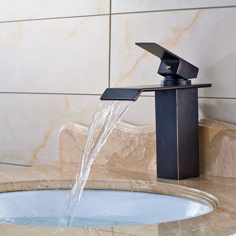 Single-Hole Single-handle Bathroom Faucet