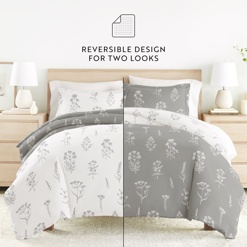Twin XL Light Gray Floral Patterned Duvet Set