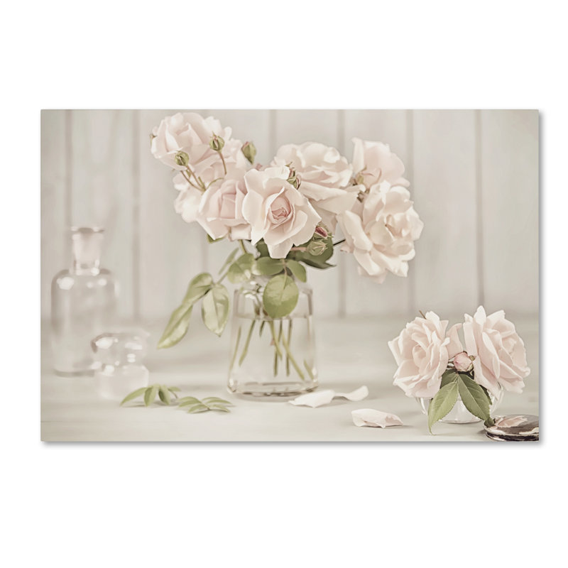 « rétro roses dans le verre antique », reproduction d’impression sur toile tendue, 16 po x 24 po
