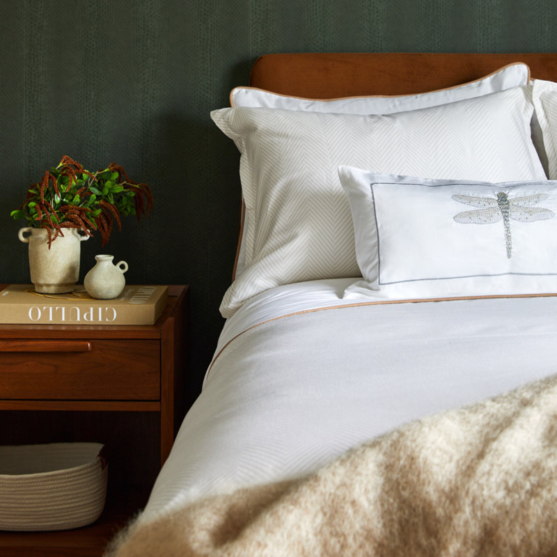 4-Piece Leze Linen Bedding Set, Twin, Tan/White Chevron