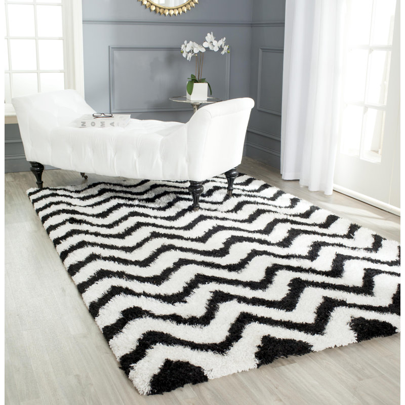 Barcelona Shag Hand Tufted Performance Chevron Rug, Rectangle 4' x 6'