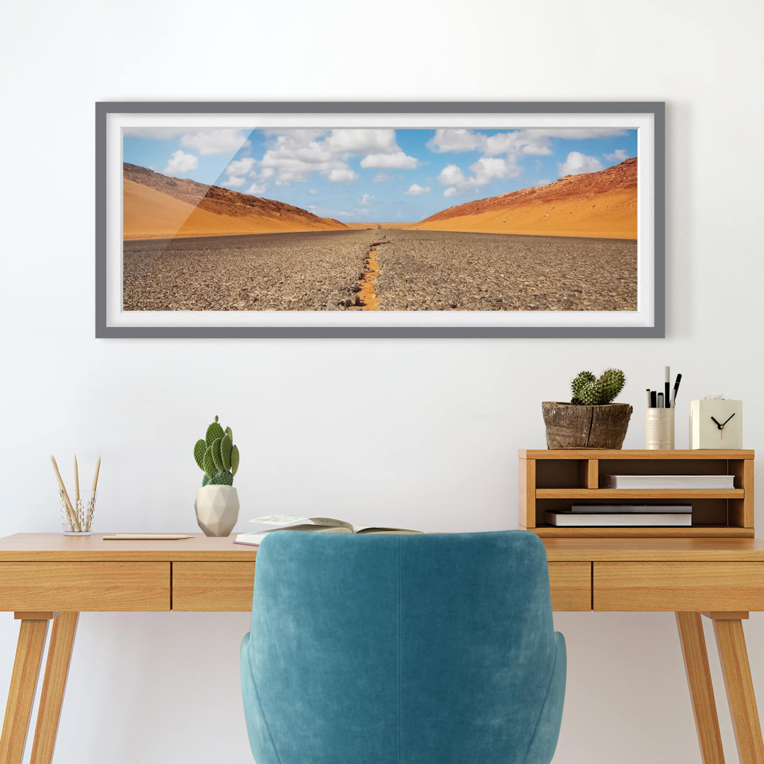 Gerahmter Fotodruck Desert Road