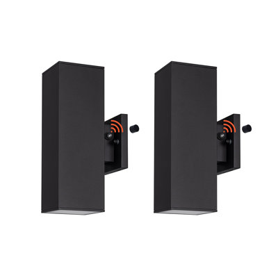 Alvisa Outdoor Wall Light in 2 Lights Dusk to Dawn with Aluminum
