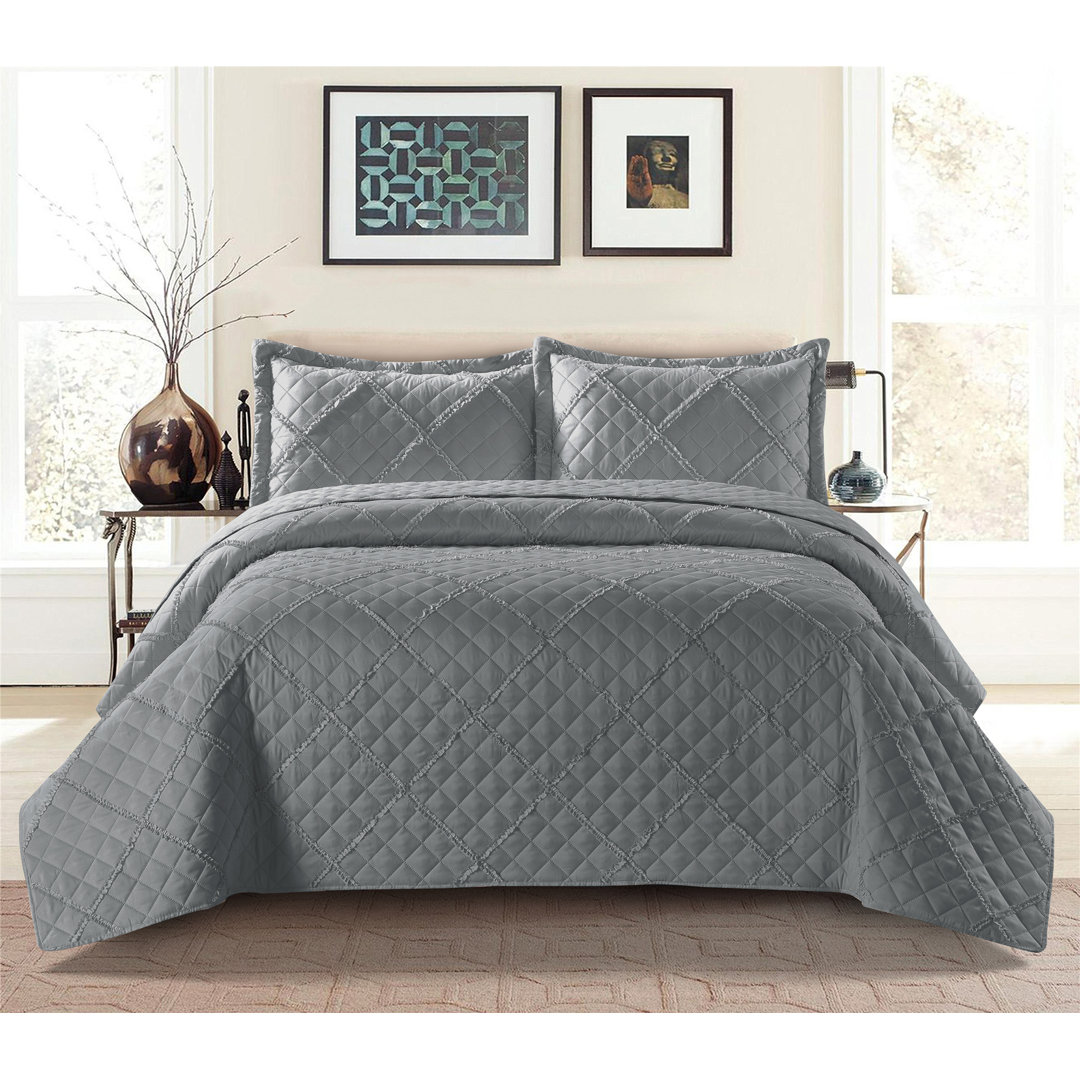 Geometric Shapes Bedspread with Pillowcases Included