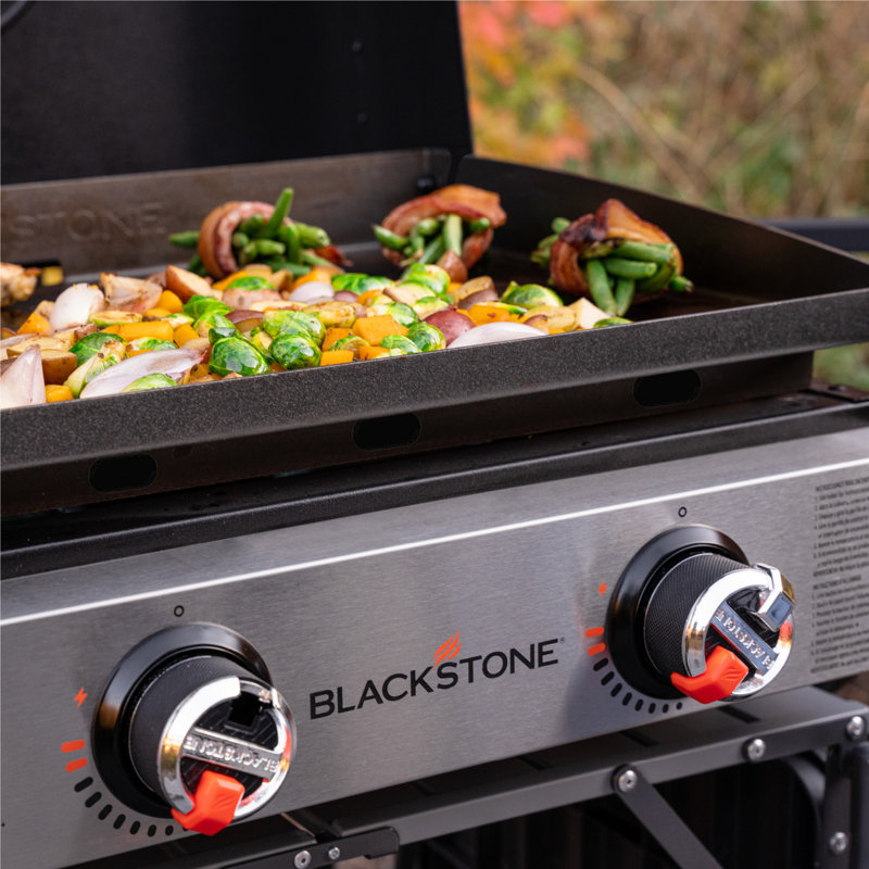 Blackstone 2-Burner 22" Propane Griddle with Hood
