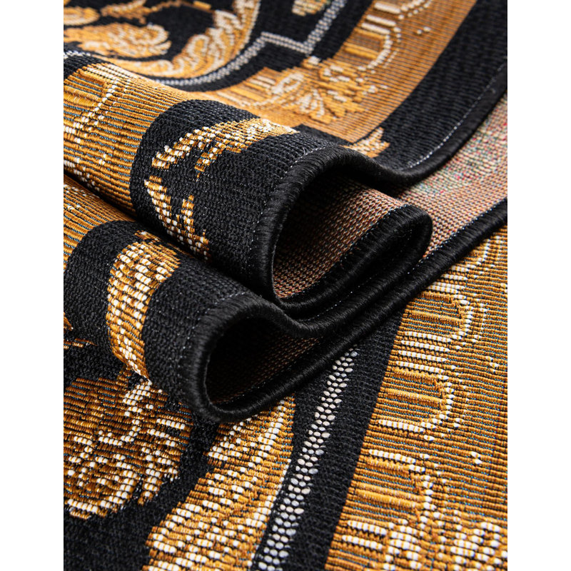 Outdoor Traditional Area Rug, Round 4'1"