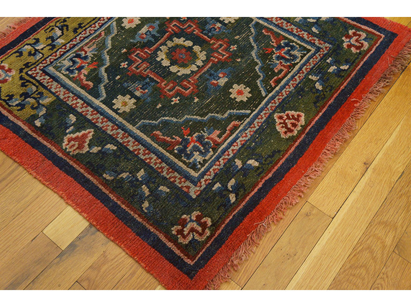One-of-a-Kind 2'5" X 2'9" Area Rug