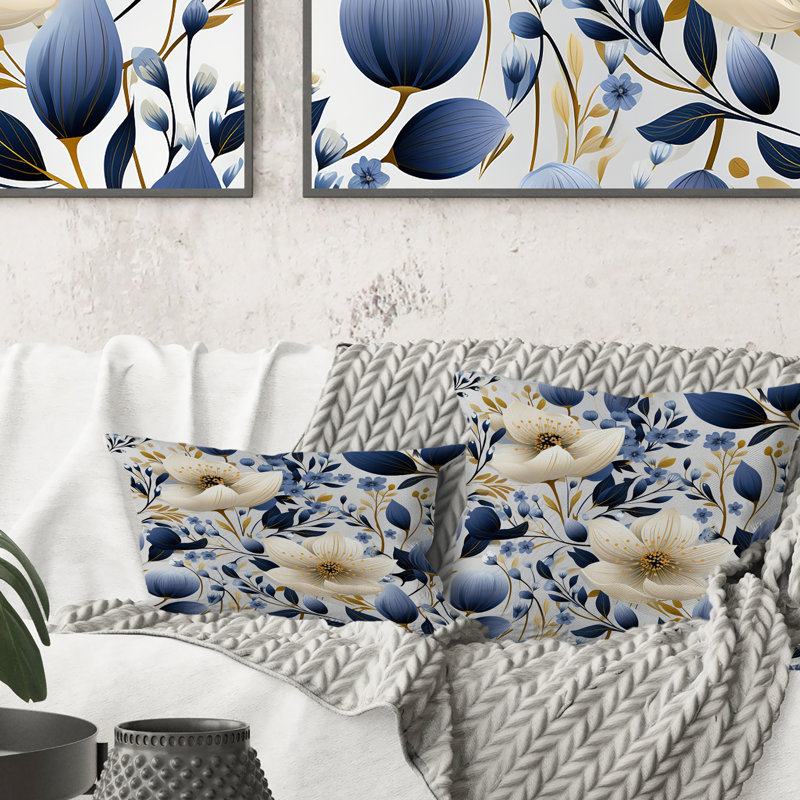 Oreiller imprimé floral bleu et blanc
