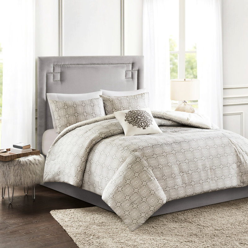 Housse de couette pour lit double / grand en coton 4 pièces - Shabby Chic, brodée avec médaillon et motif inversé, comprend une couette, 2 taies décoratives 1 coussin décoratif, lavable à la machine réversible double / grand, coton,