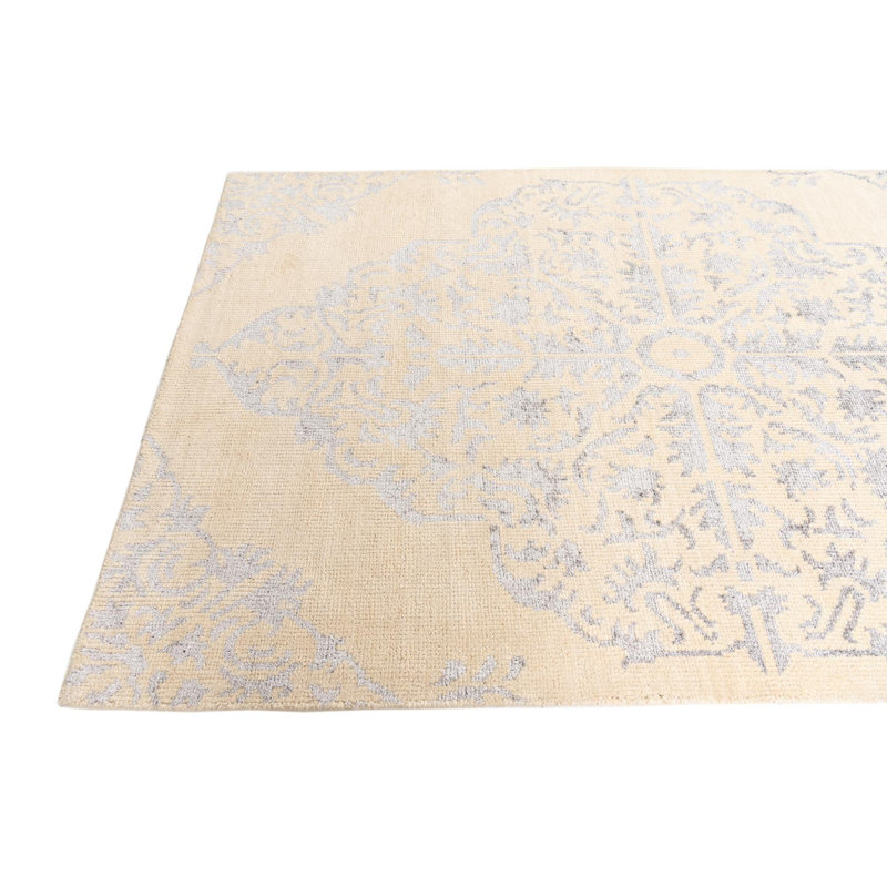 Tapis ivoire Iniguez