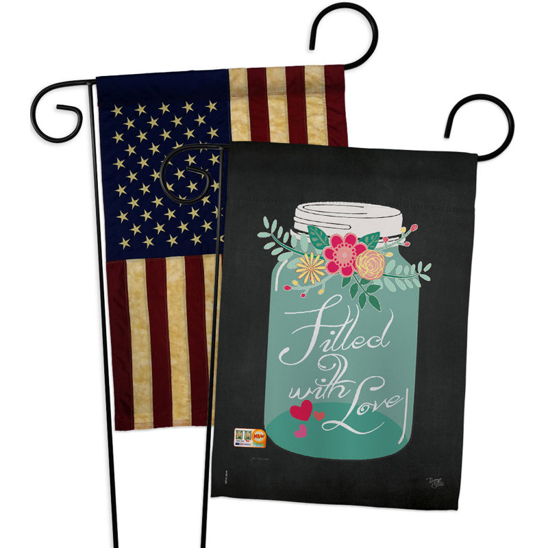 Drapeau de jardin en polyester 18 po x 13 po Fillers d'amour