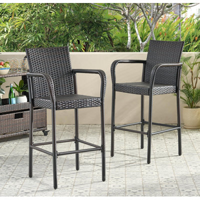 BARSTOOL With a modern design style, concise and precise lines, and a flared structure, it not only offers a stylish and minimalist appearance but also excellent structural stability.