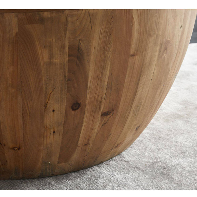 Table basse moderne de style minimaliste rétro