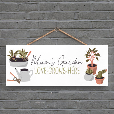 Janes Wood Text & Numbers Wall Decor