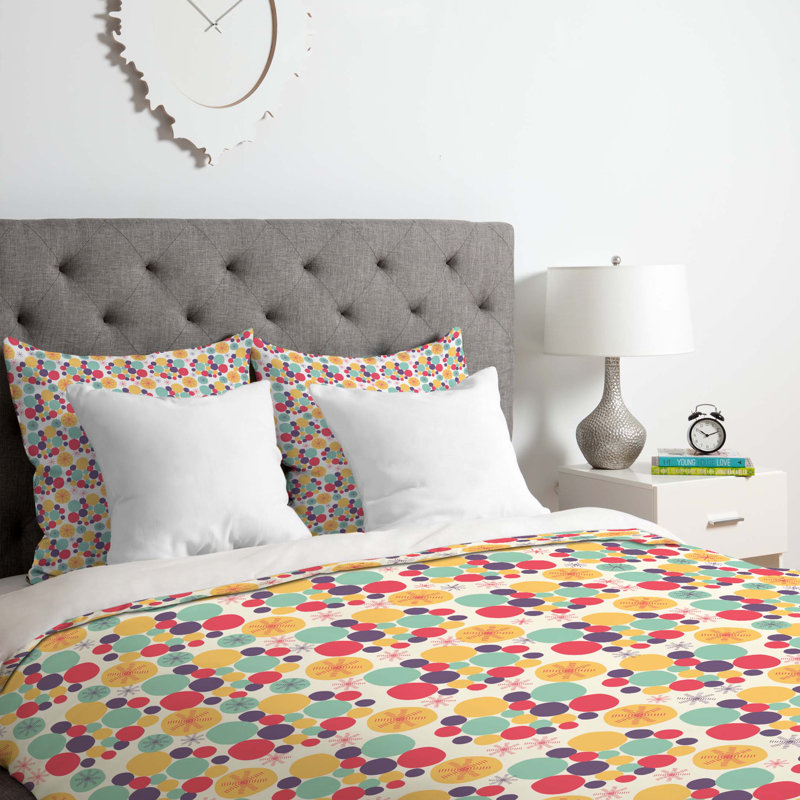 Gabriela Larios Duvet Cover