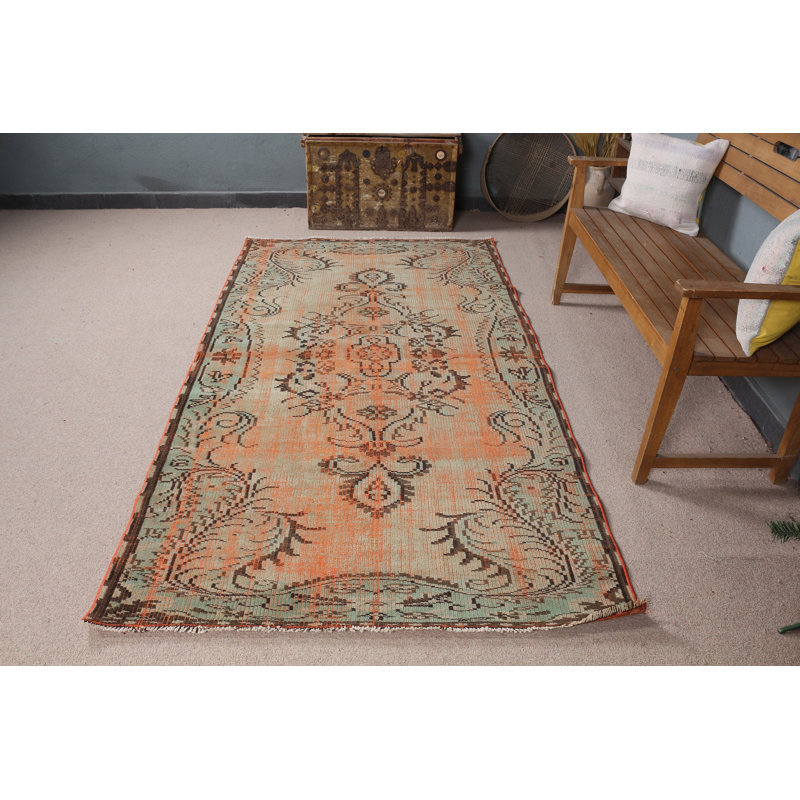 Tapis turc fait à la main, parfait pour décorer un salon bohémien ou rehausser magnifiquement votre espace