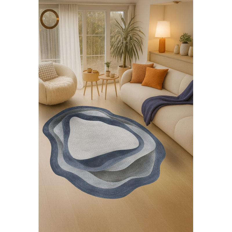 Bondilla Rug, 2'11" x 7'10"