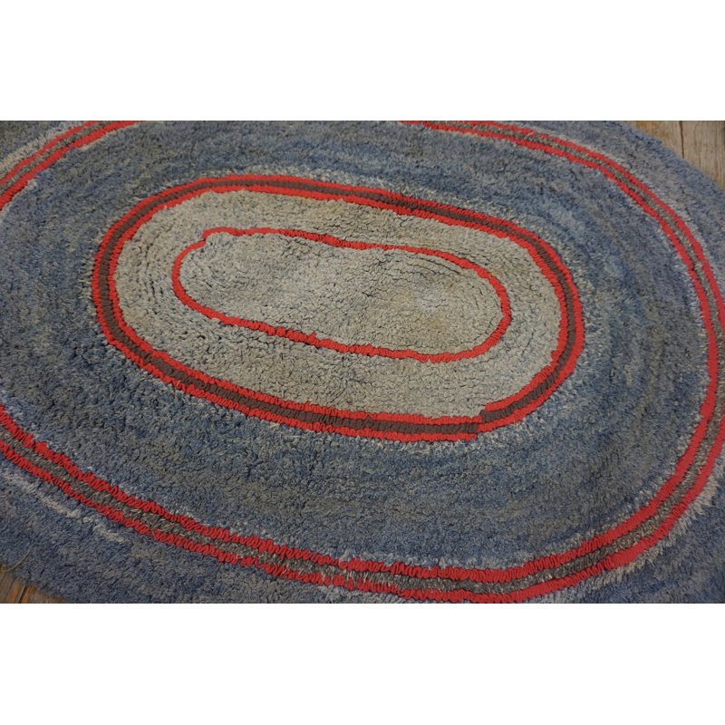 Petit tapis crocheté ovale antique