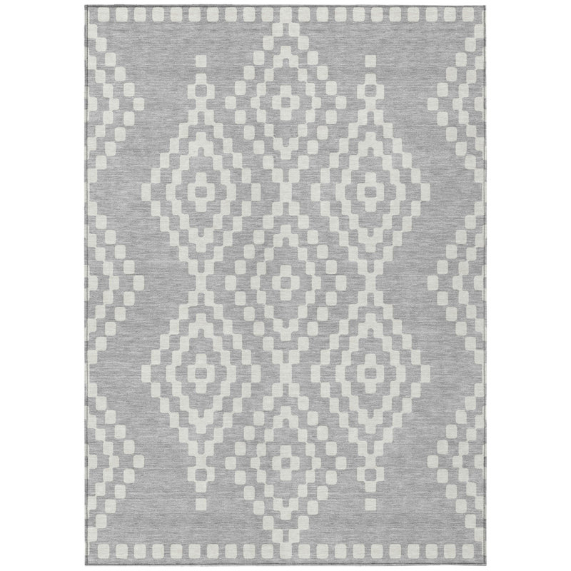 Tapis intérieur / extérieur géométrique lavable argenté et ivoire 5 pi x 8 pi