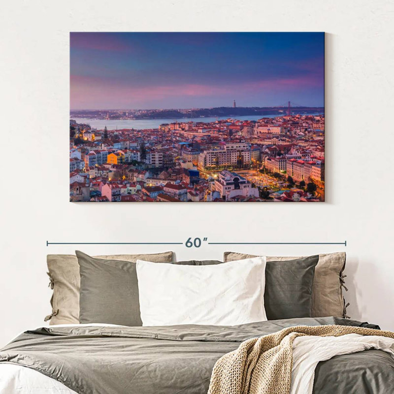 Nicci Lisbon Morning Scenery, H 34 po x l 51 po