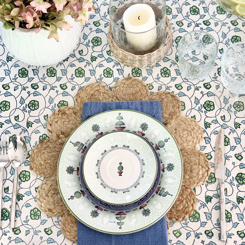 Sea Breeze Rectangular Tablecloth, 72" D x 135" L