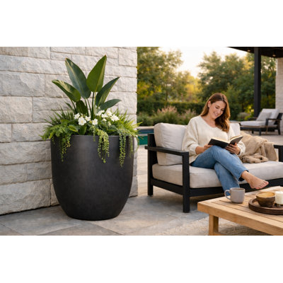 10 in. Lightweight Egg Planter - Granite Grey