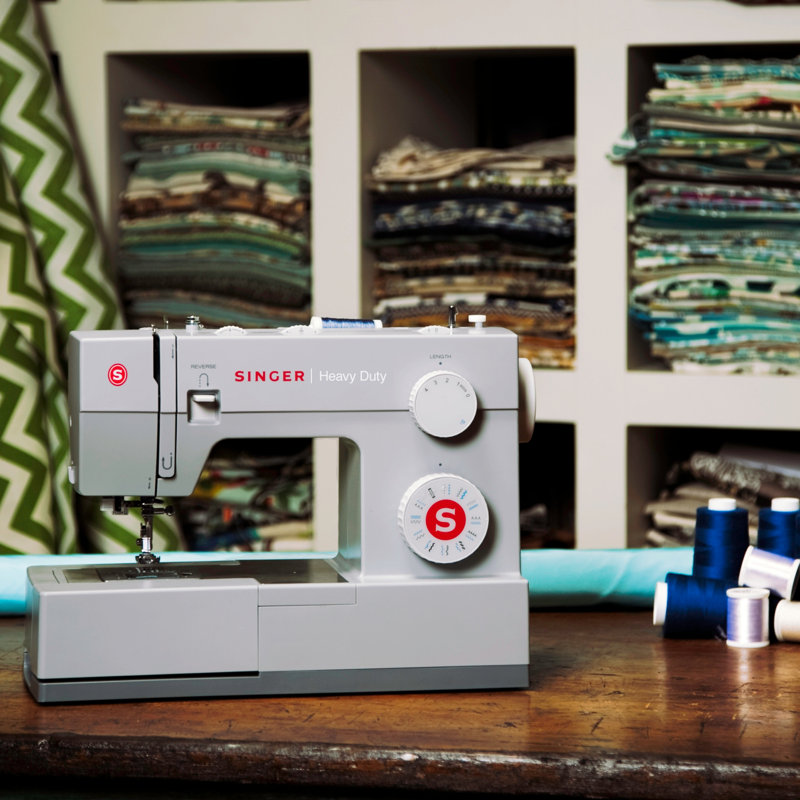 Singer Heavy Duty 4423 Sewing Machine