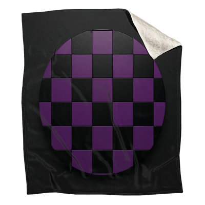 Couvertures mauves à carreaux noirs