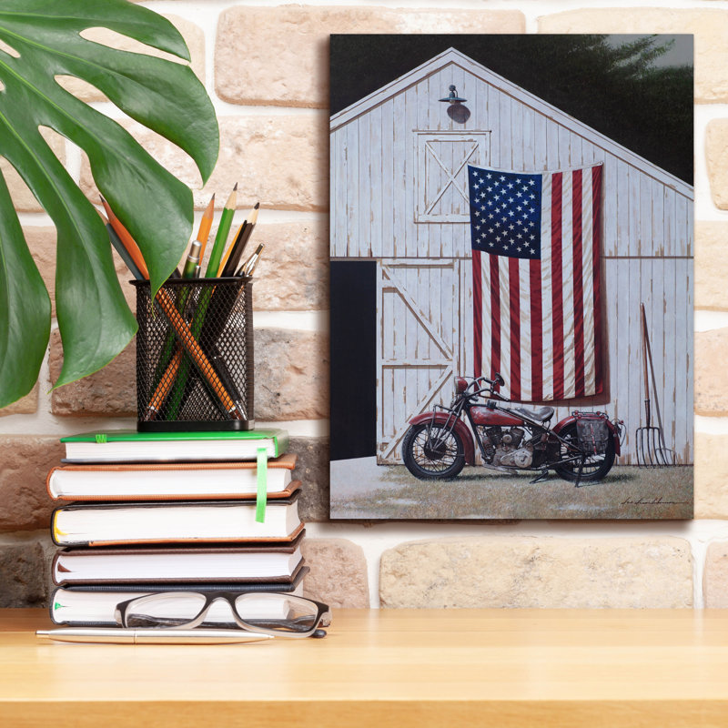 «Motor moto Barn» par Zhen-Huan Lu, art mural sur toile, H 16 po x l 12 po x P 0,75 po