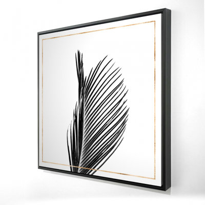 " Areca Palm With Rose Line "