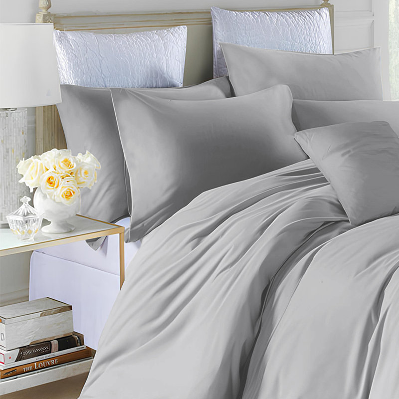 Marnisha Microfiber / Polyester Solid Colour Duvet Cover Set with Pillowcases, Silver