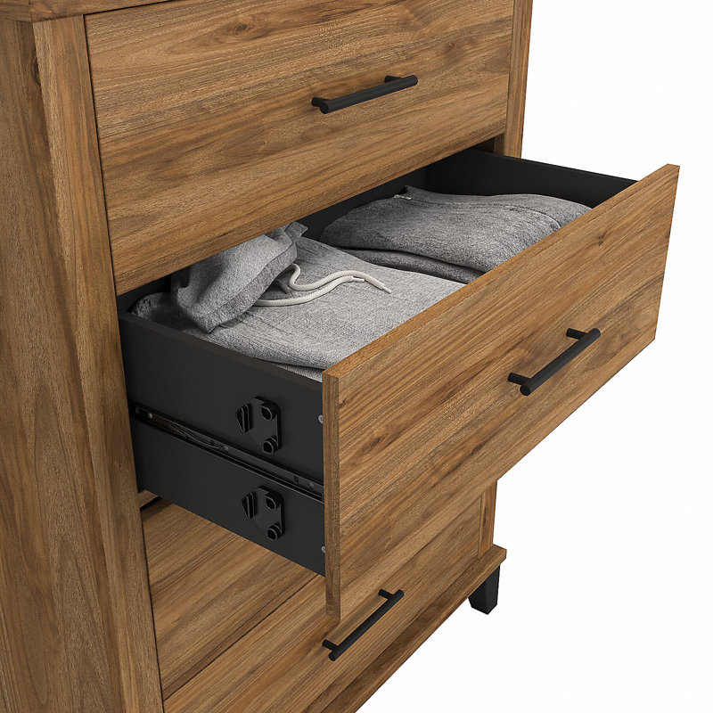 Giovanna 31'' W 4 - Drawer Dresser, Fresh Walnut