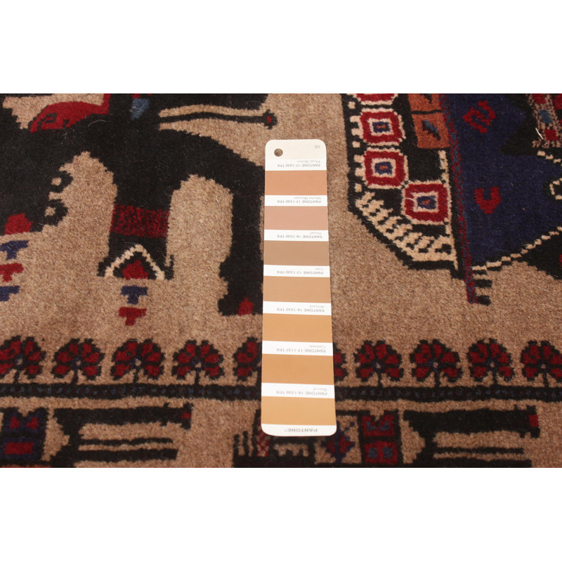 Tapis brun clair Isolde 6 pi 7 po x 9 pi 8 po