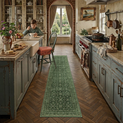 Oriental and Vintage Look Washable Area Rug